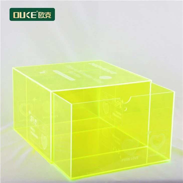 Custom Fabricate Acrylic Light Green Box