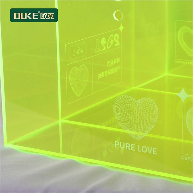 Custom Fabricate Acrylic Light Green Box
